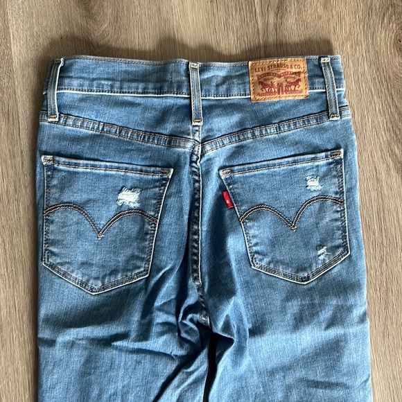 Levi’s 720 High Rise Super Skinny jeans - Picture 3 of 4